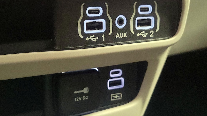 2022 Chrysler Pacifica Touring L 18