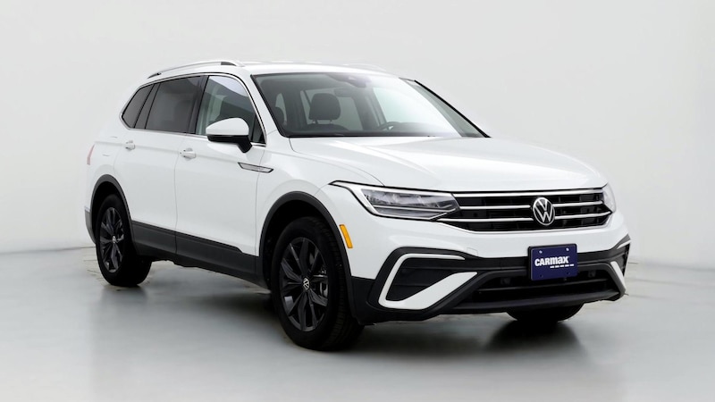 2024 Volkswagen Tiguan SE Hero Image