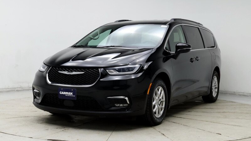 2022 Chrysler Pacifica Touring L 4