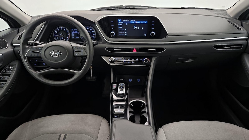 2020 Hyundai Sonata SE 9