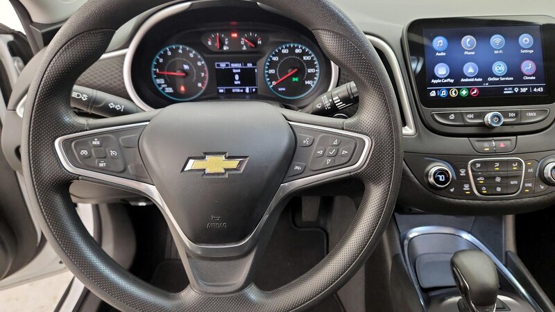 2022 Chevrolet Malibu LT 10