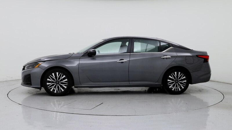 2024 Nissan Altima SV 3
