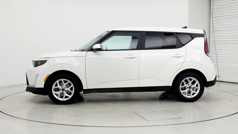 2023 Kia Soul LX 3