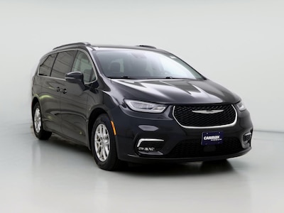 2022 Chrysler Pacifica Touring L -
                Boston, MA