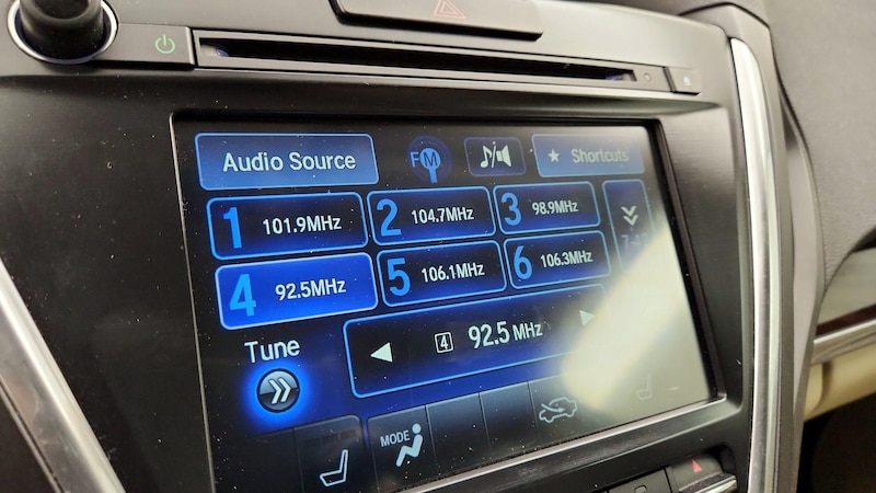 2016 Acura MDX  15