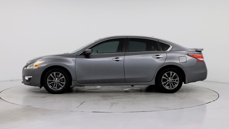 2015 Nissan Altima S 3