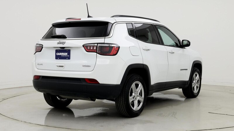 2023 Jeep Compass Latitude 8