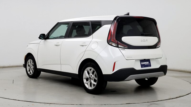 2023 Kia Soul LX 2