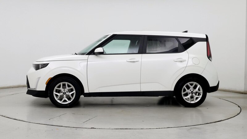 2023 Kia Soul LX 3