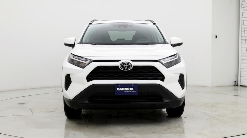 2023 Toyota RAV4 XLE 5