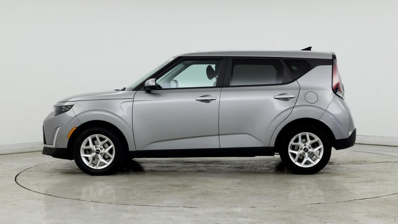 2023 Kia Soul LX 3