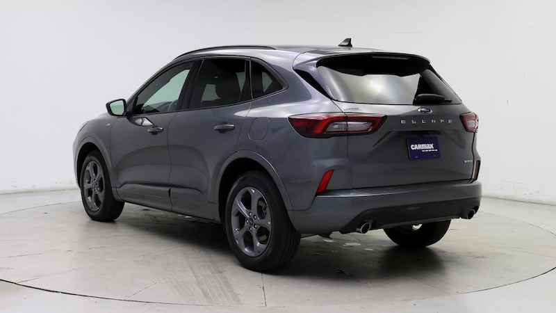 2023 Ford Escape ST-Line 2