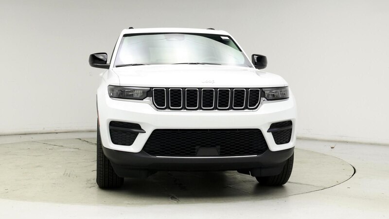 2023 Jeep Grand Cherokee Laredo 5
