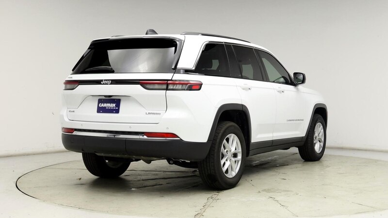 2023 Jeep Grand Cherokee Laredo 8