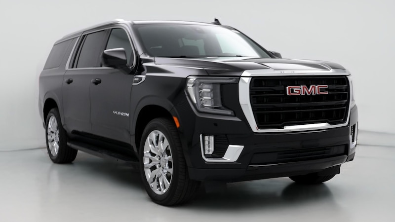 2022 GMC Yukon XL SLE Hero Image