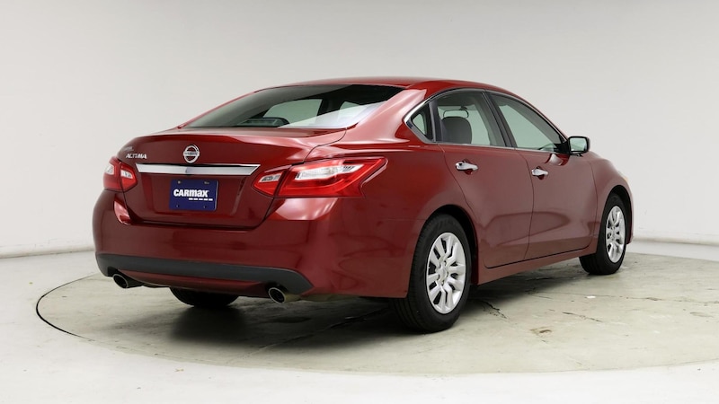 2016 Nissan Altima S 8