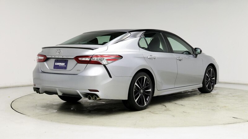 2018 Toyota Camry XSE 8