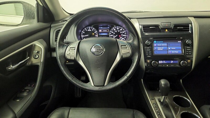 2014 Nissan Altima SL 10