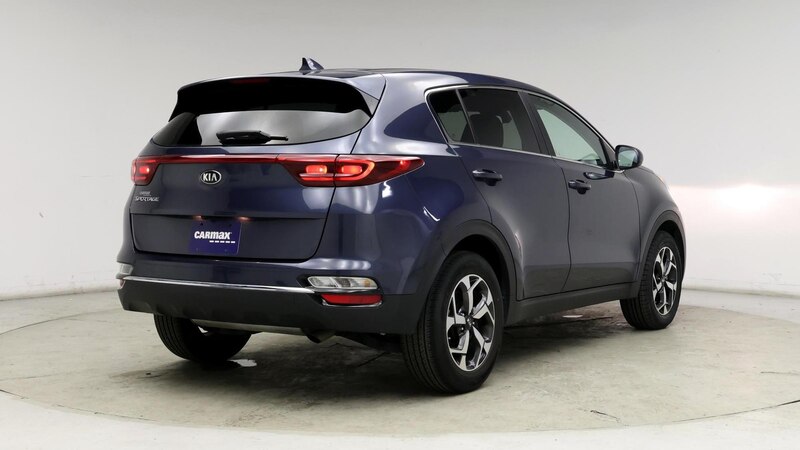 2022 Kia Sportage LX 8