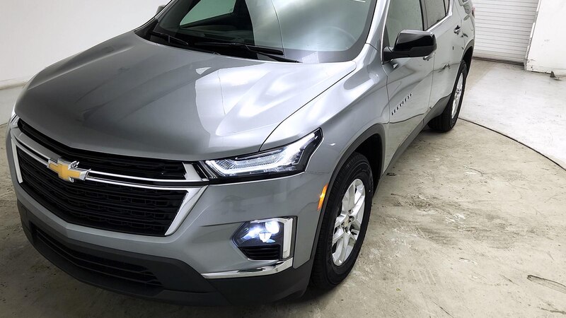 2023 Chevrolet Traverse LS 3