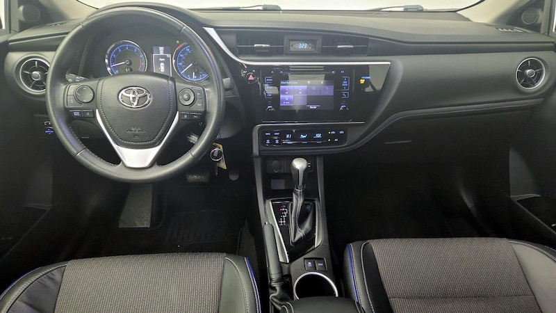 2019 Toyota Corolla SE 9