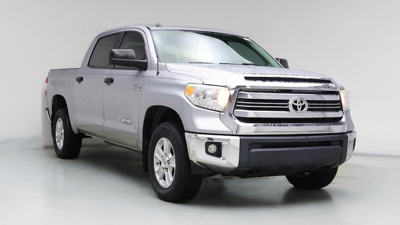 2017 Toyota Tundra SR5 Hero Image