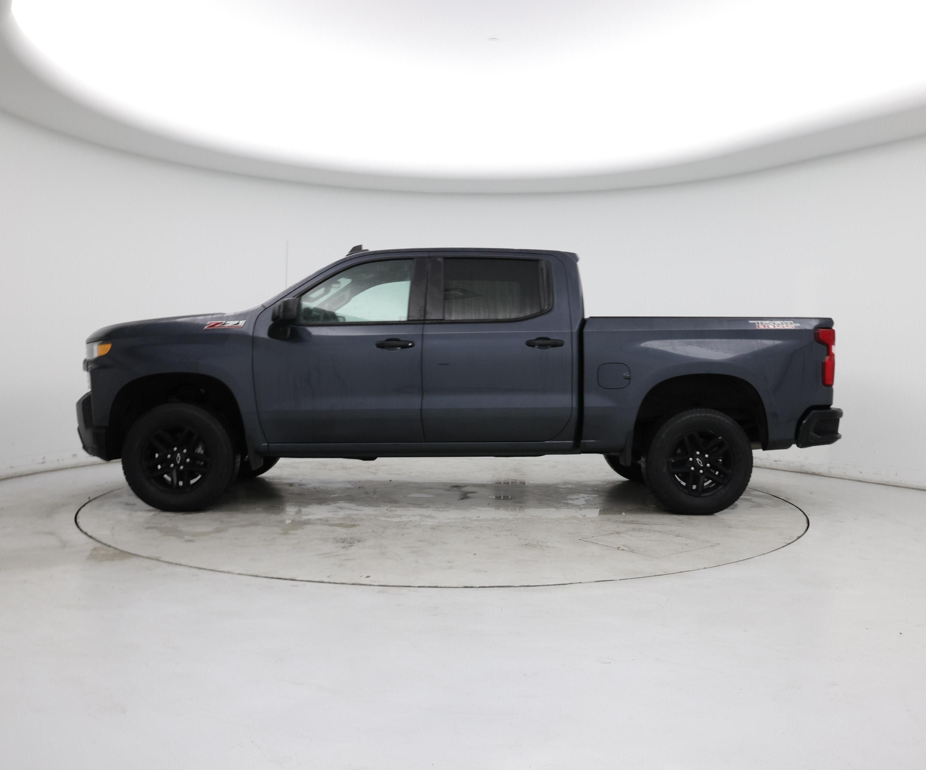 Thumbnail: 2021 Chevrolet Silverado 1500 - 3
