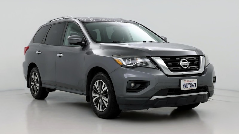 2017 Nissan Pathfinder SL Hero Image