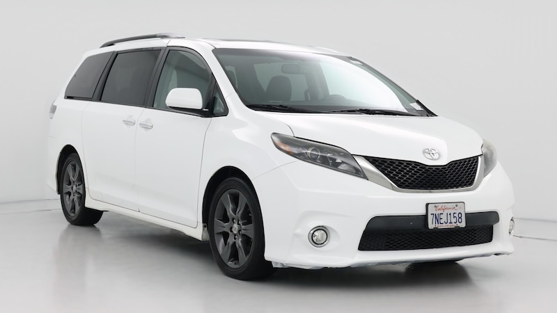 2015 Toyota Sienna SE Hero Image