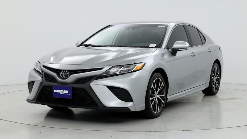 2020 Toyota Camry SE 4