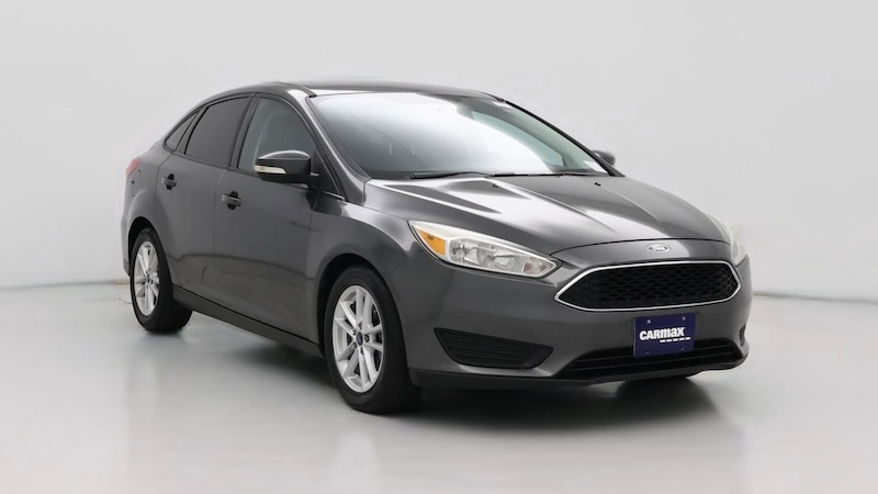 2015 Ford Focus SE Hero Image