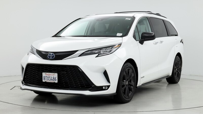 2021 Toyota Sienna XSE 4