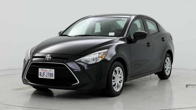 2019 Toyota Yaris L 4