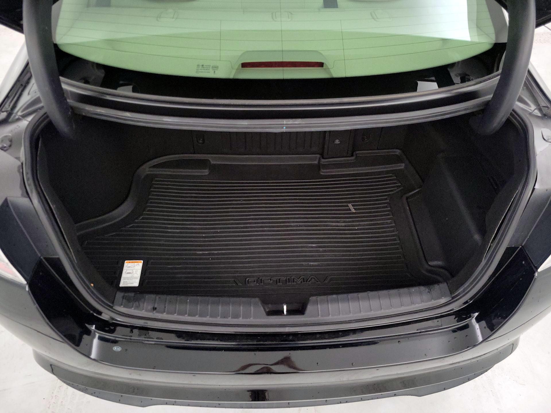 Thumbnail: 2015 Kia Optima - 20