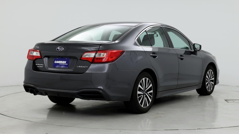 2018 Subaru Legacy 2.5i 8