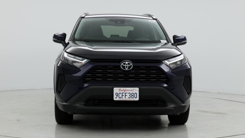 2022 Toyota RAV4 XLE 5