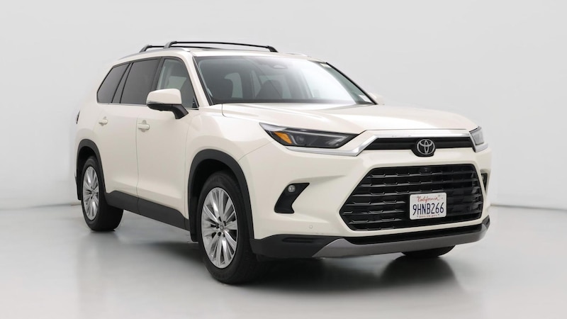 2024 Toyota Grand Highlander Platinum Hero Image