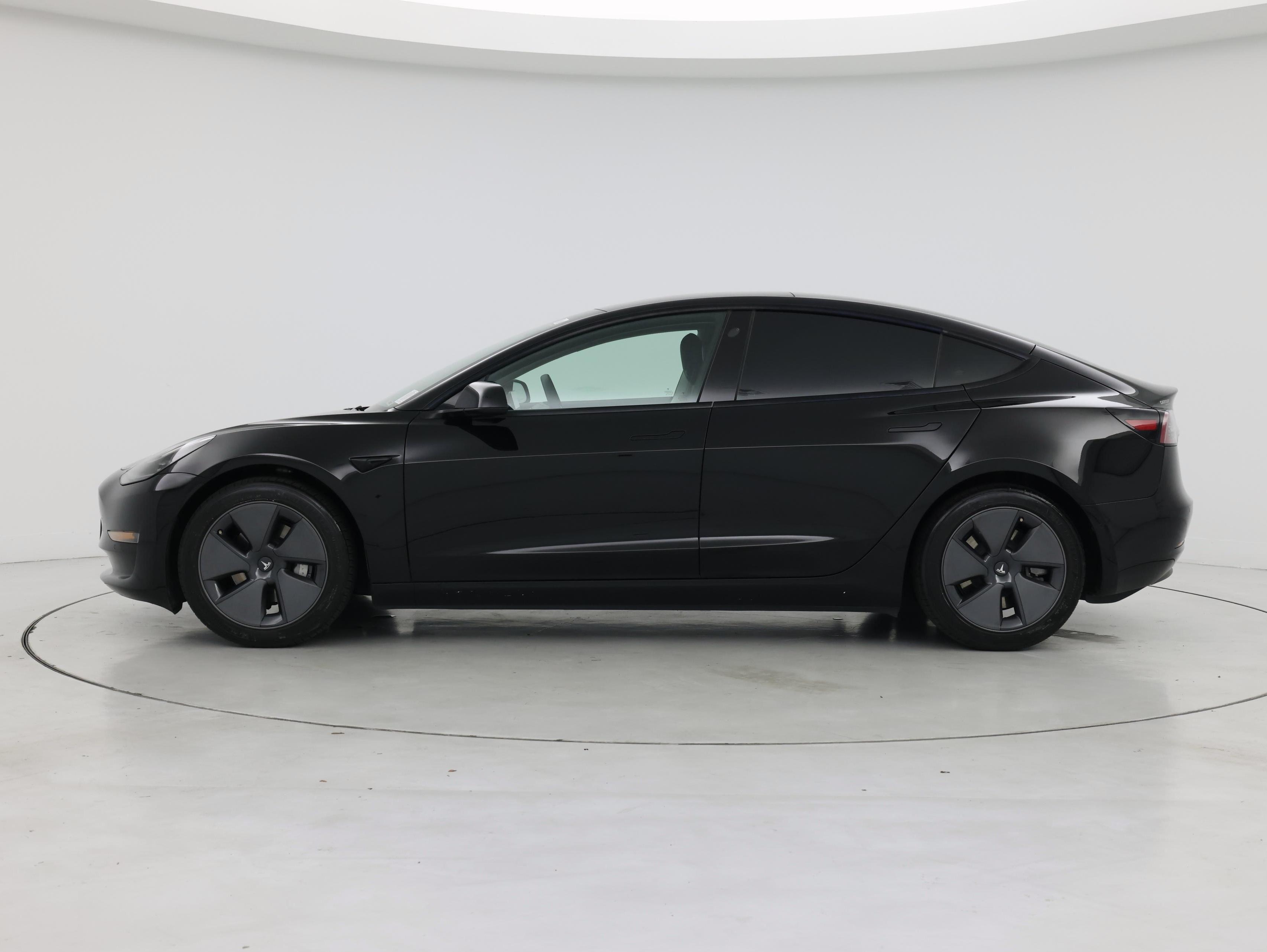 Thumbnail: 2021 Tesla Model 3 - 3