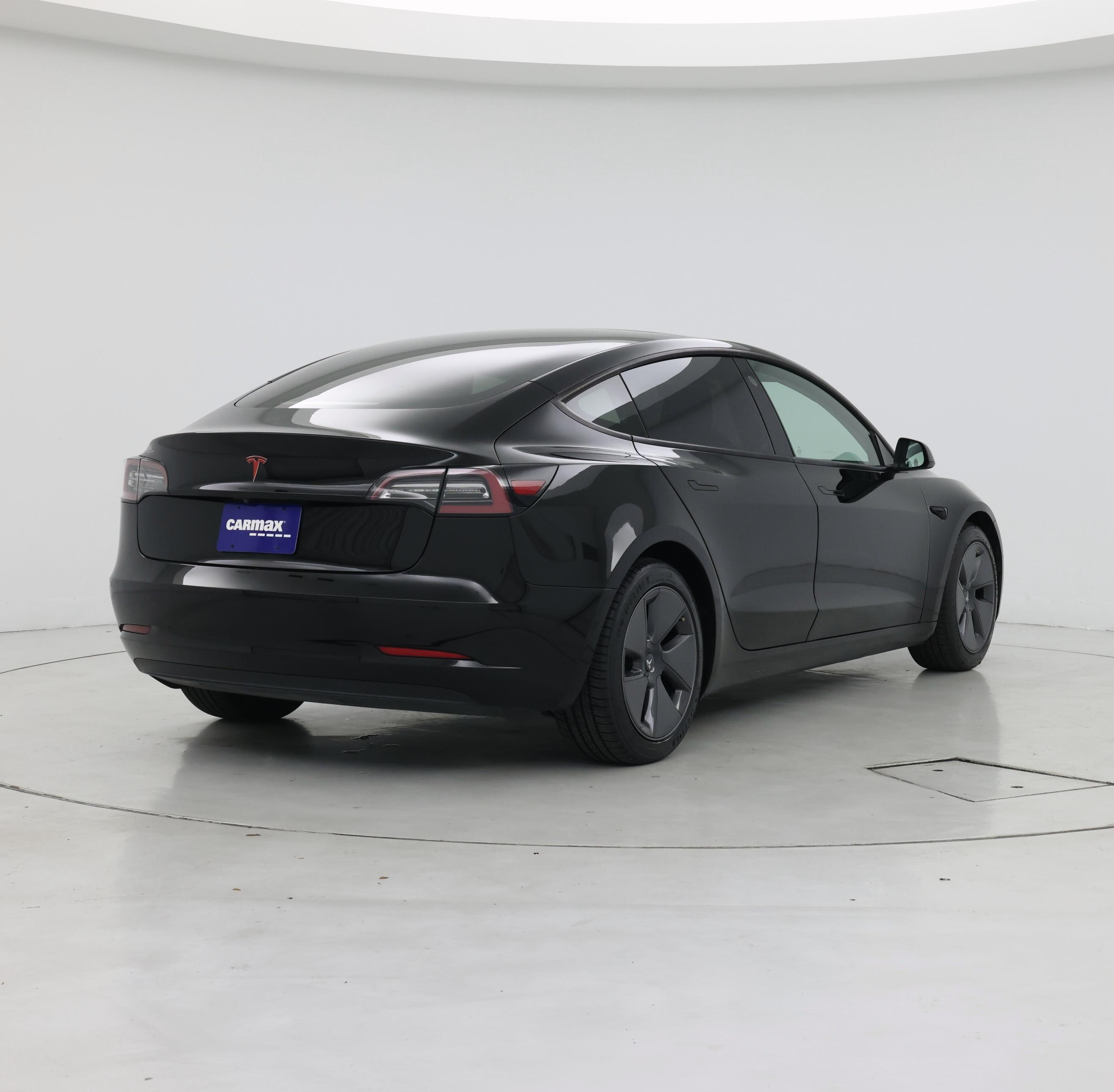 Thumbnail: 2021 Tesla Model 3 - 8