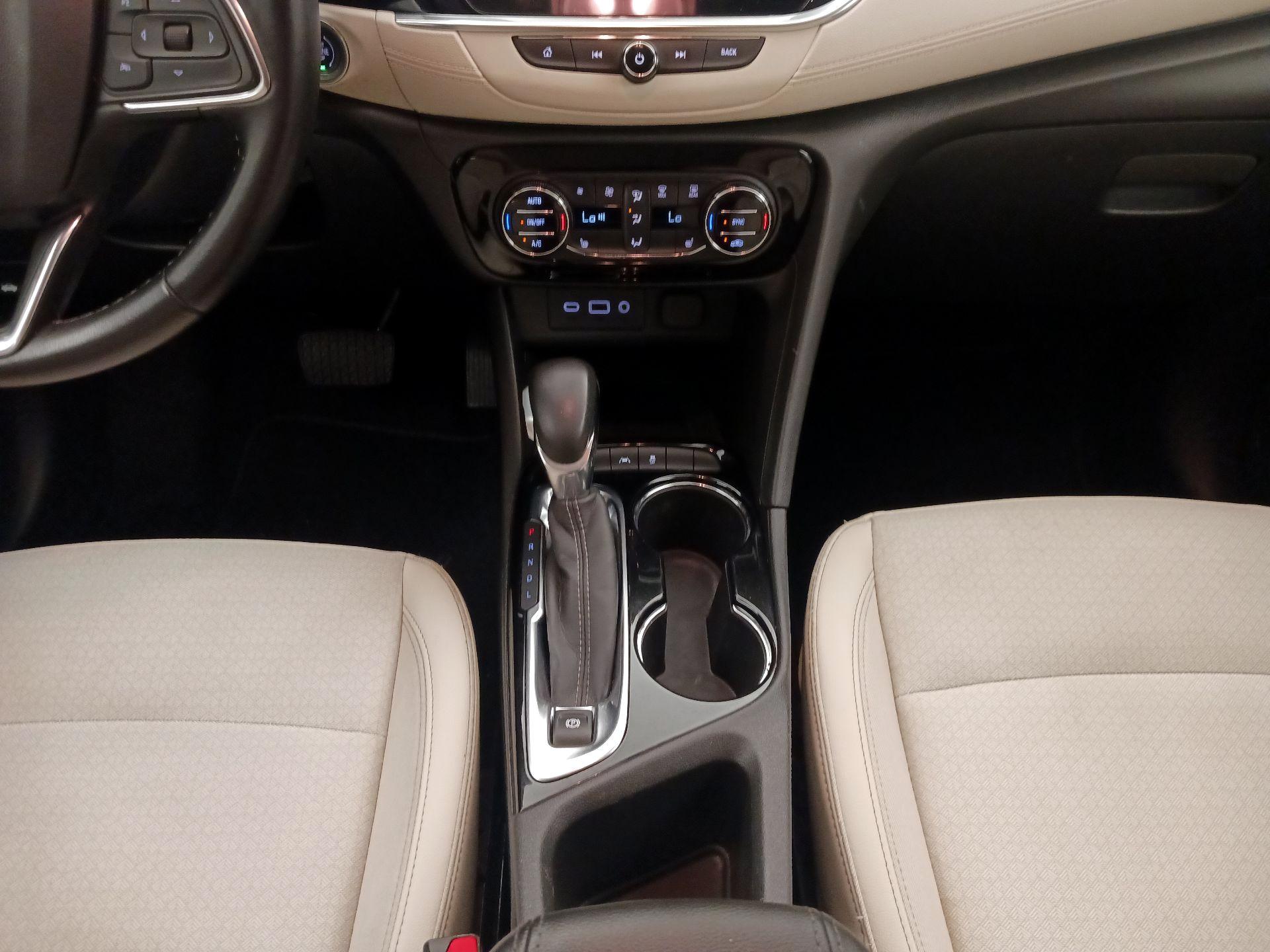 Thumbnail: 2021 Buick Encore GX - 17