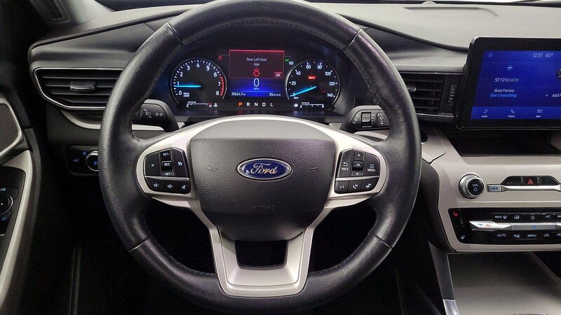 2023 Ford Explorer XLT 10