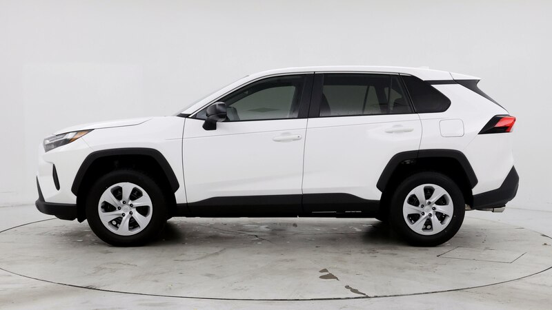 2024 Toyota RAV4 LE 3