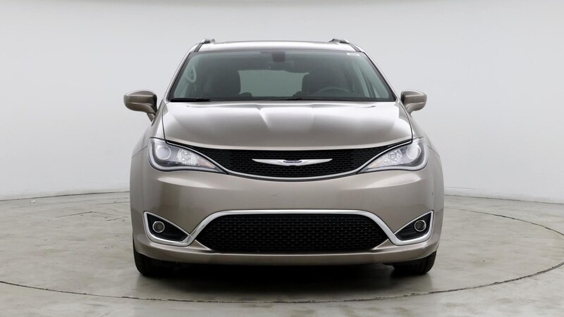 2018 Chrysler Pacifica  5