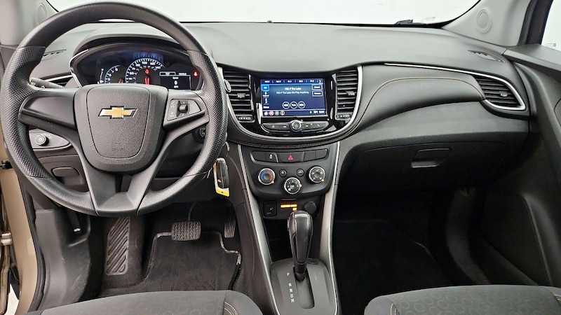 2018 Chevrolet Trax LS 10