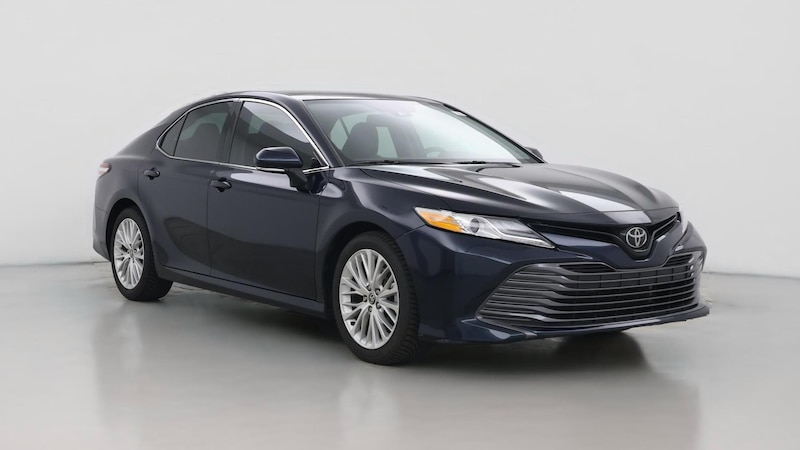 2020 Toyota Camry XLE Hero Image