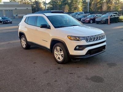 2022 Jeep Compass Latitude -
                Jacksonville, NC