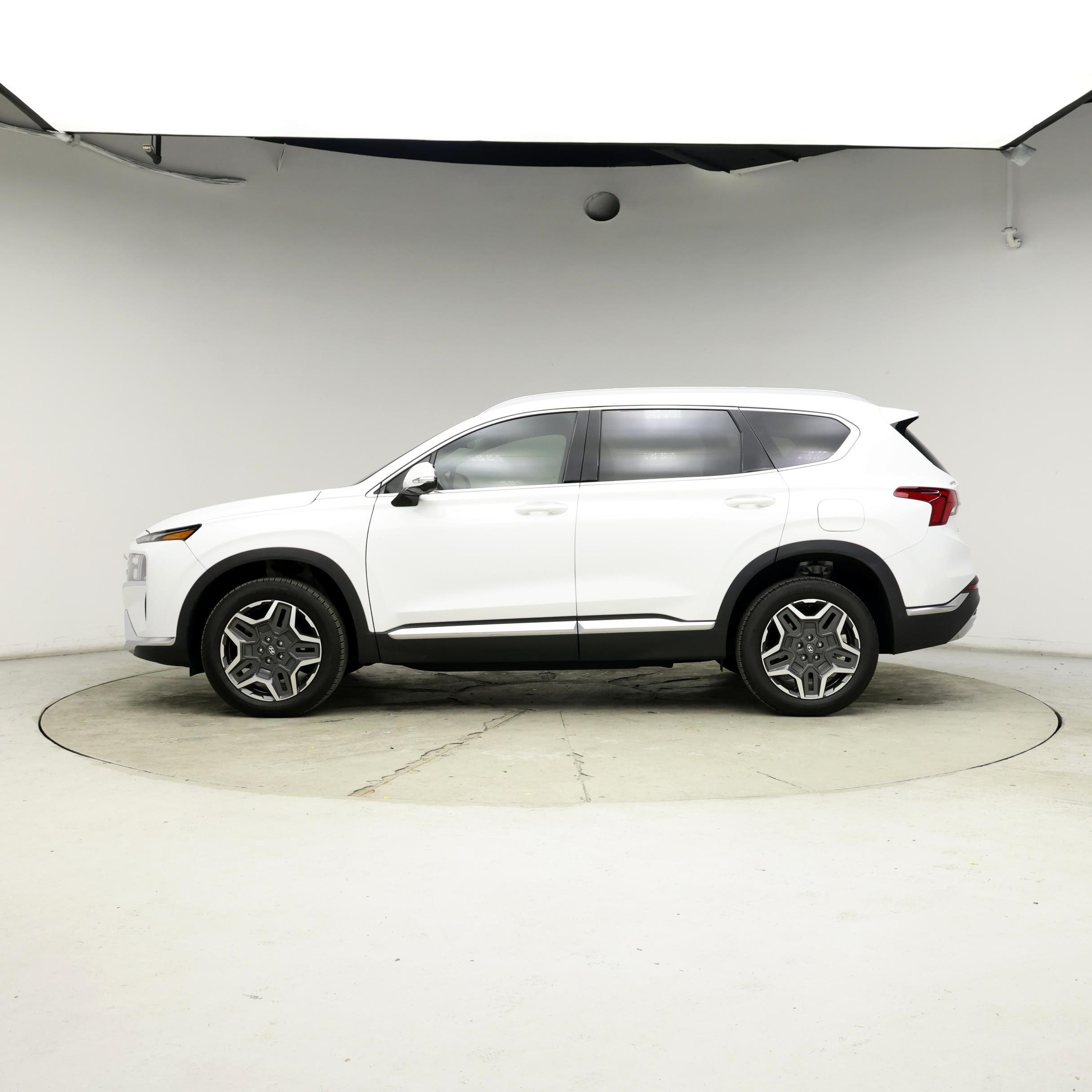 Thumbnail: 2023 Hyundai Santa Fe - 3
