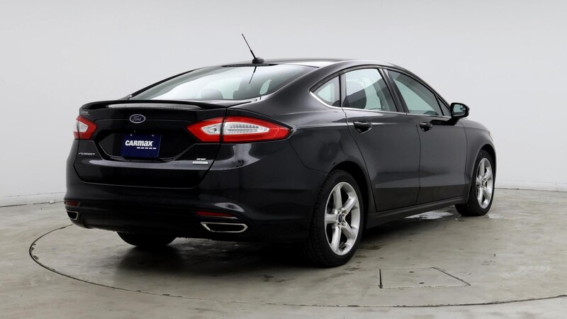 2015 Ford Fusion SE 8