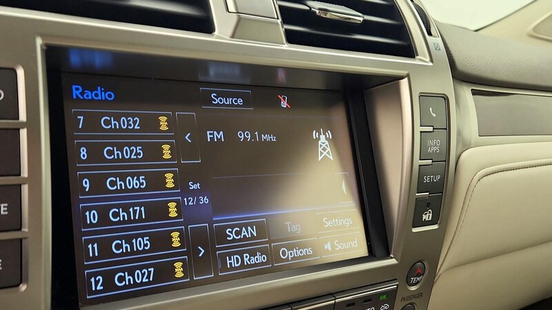 2019 Lexus GX 460 16