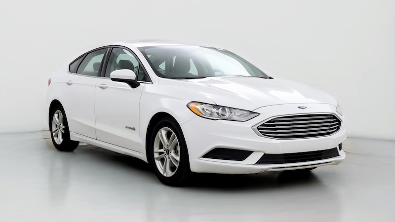 2018 Ford Fusion SE Hero Image